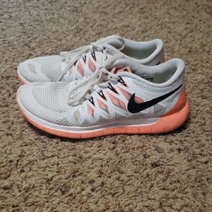 Nike free run 5.0 running shoes size 8